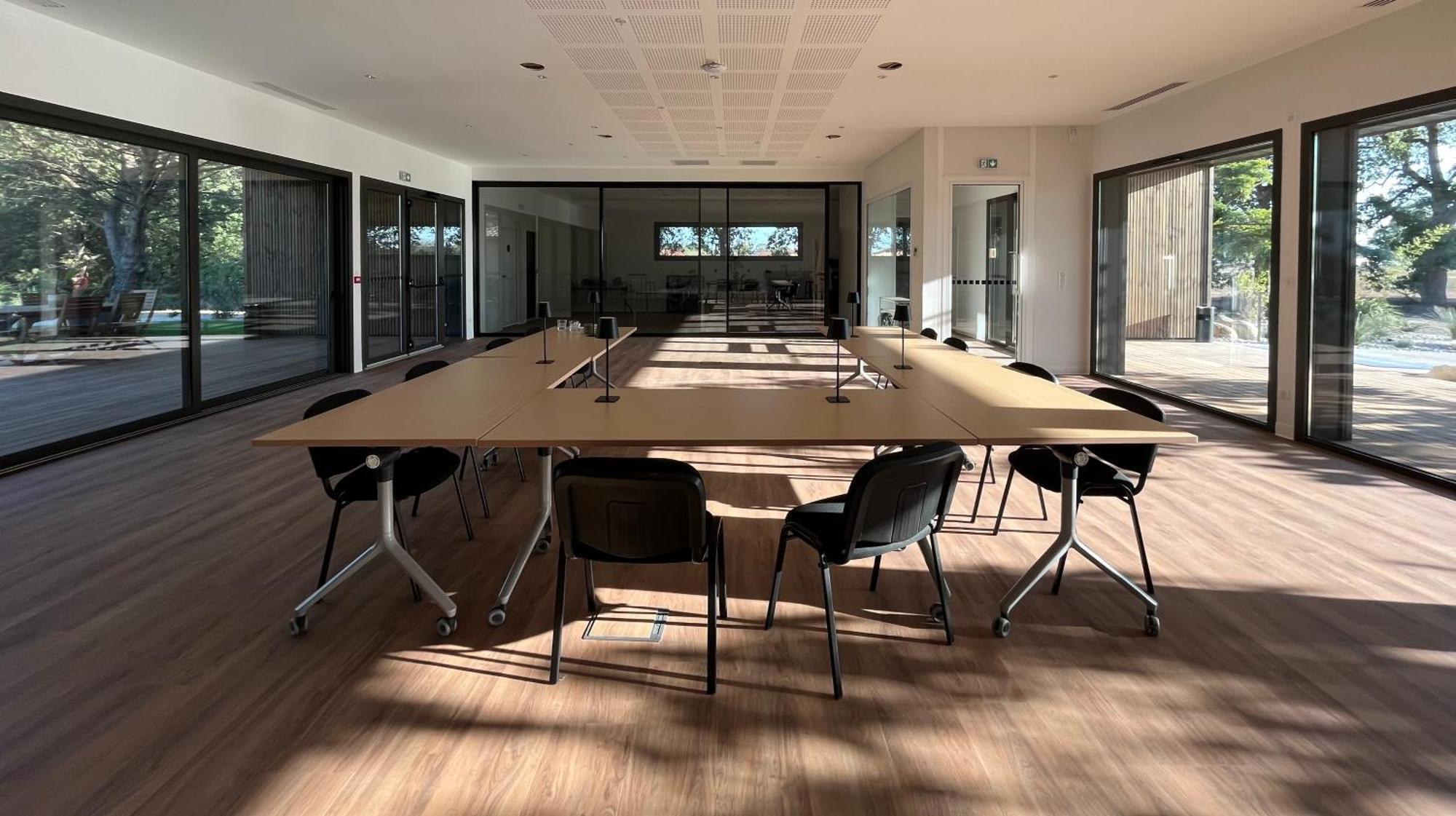 Hotel & Seminaire Le Patio Occitan - Toulouse Ouest - La Ramee Cugnaux Εξωτερικό φωτογραφία
