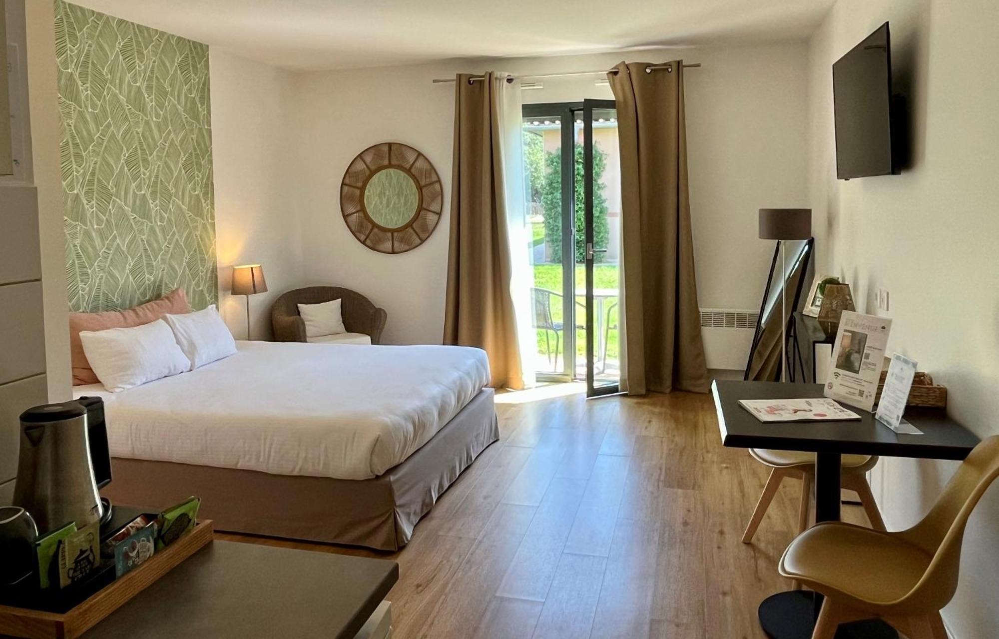 Hotel & Seminaire Le Patio Occitan - Toulouse Ouest - La Ramee Cugnaux Εξωτερικό φωτογραφία